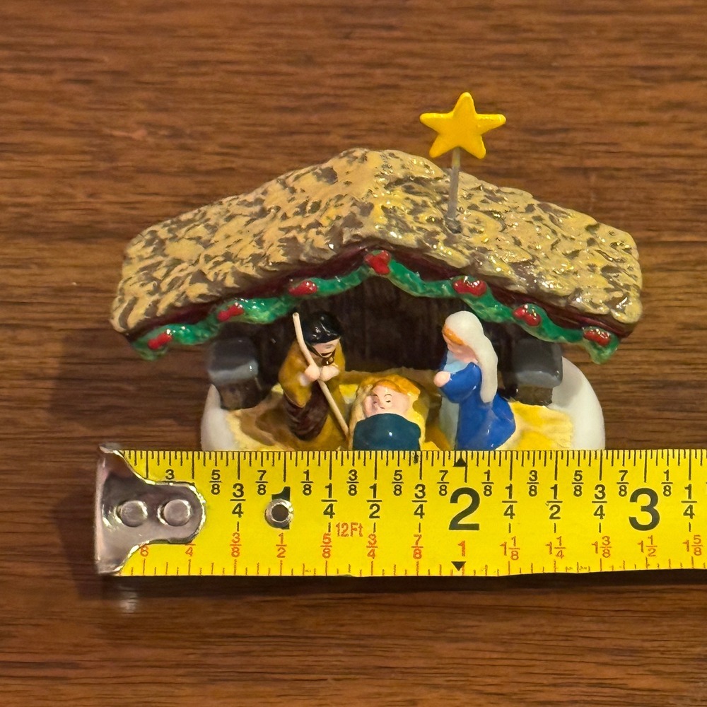 Department 56 Snow Village Nativity Figurine 4030755 Baby Jesus Creche Dept 56 - Picture 3 of 8